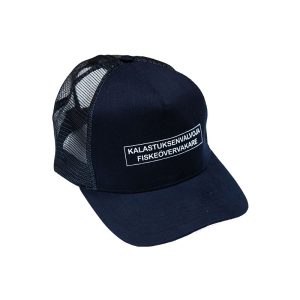 Kalastuksenvalvojan lippis. Ahven.netin tuotekaupan kuva.